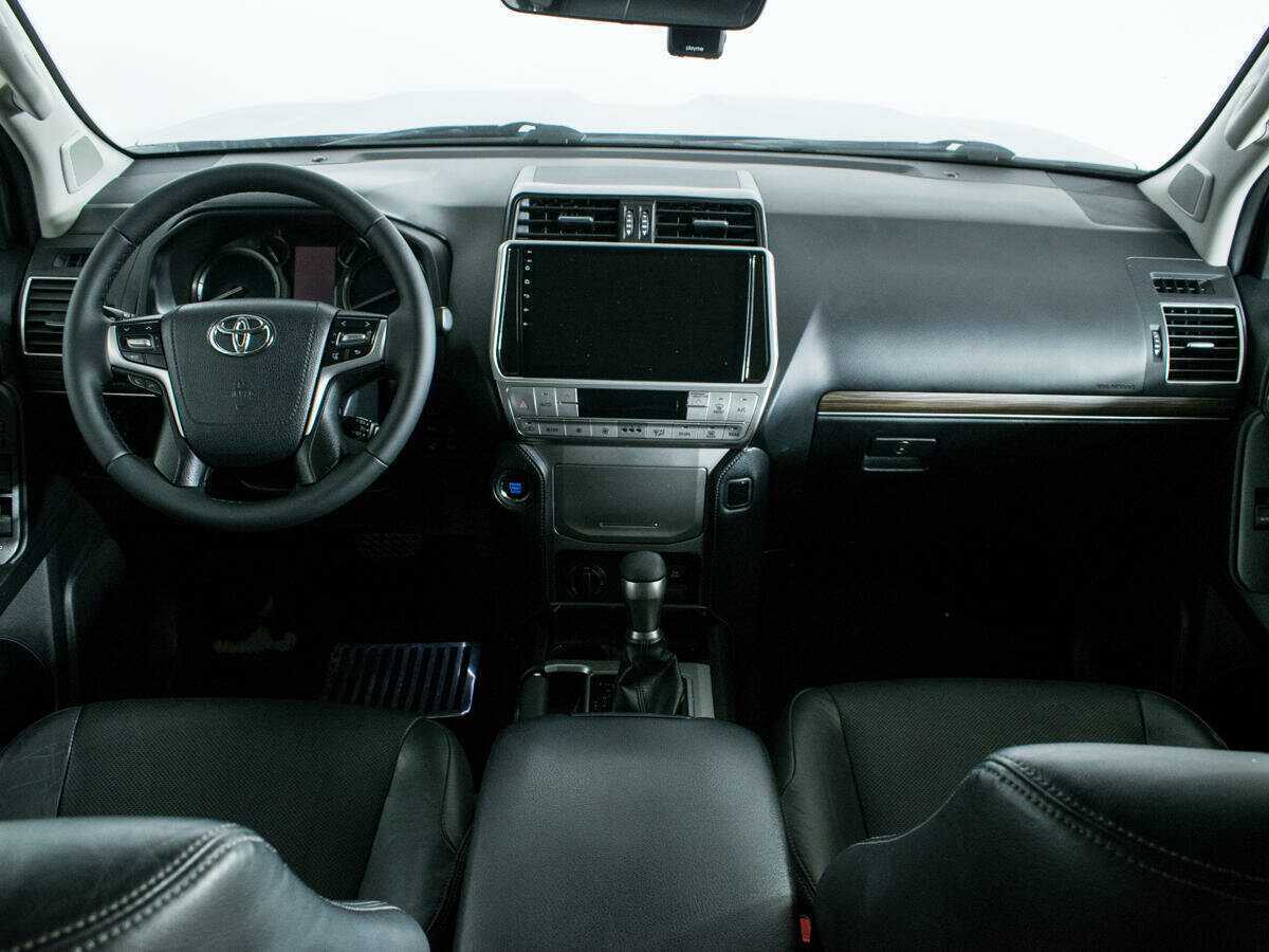Toyota Land Cruiser Prado 2019 года с пробегом. Фото: #11