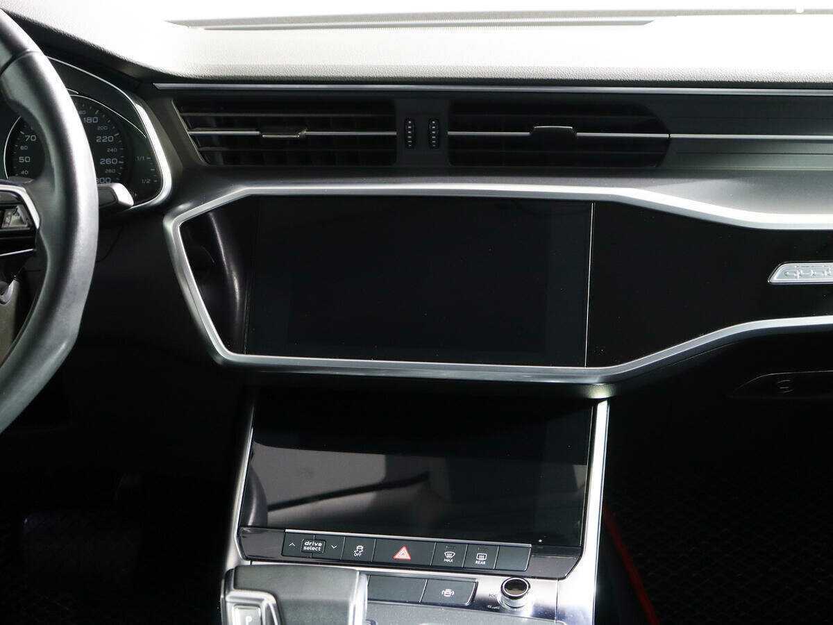 Audi A7 2019 года с пробегом. Фото: #12