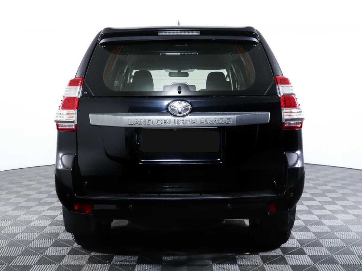 Toyota Land Cruiser Prado 2017 года с пробегом. Фото: #4