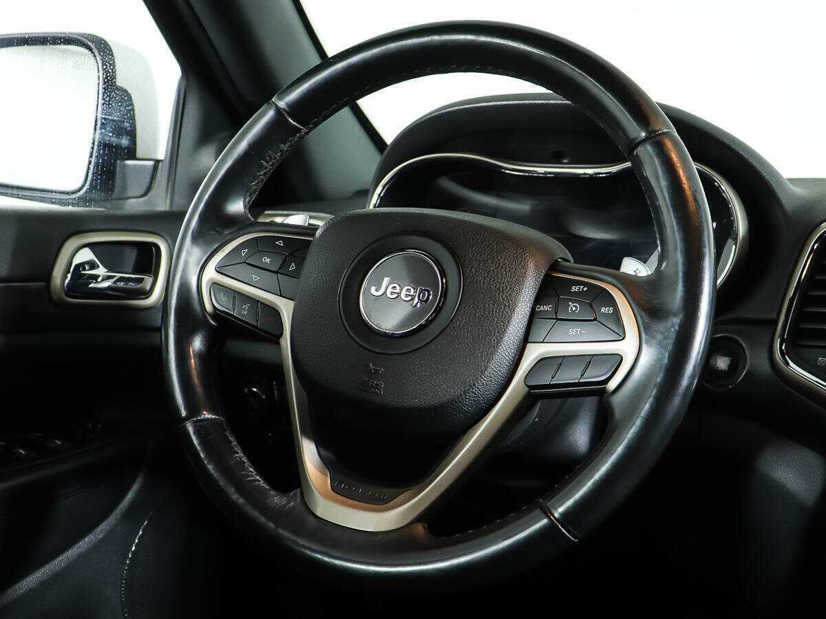 Jeep Grand Cherokee 2013 года с пробегом. Фото: #13