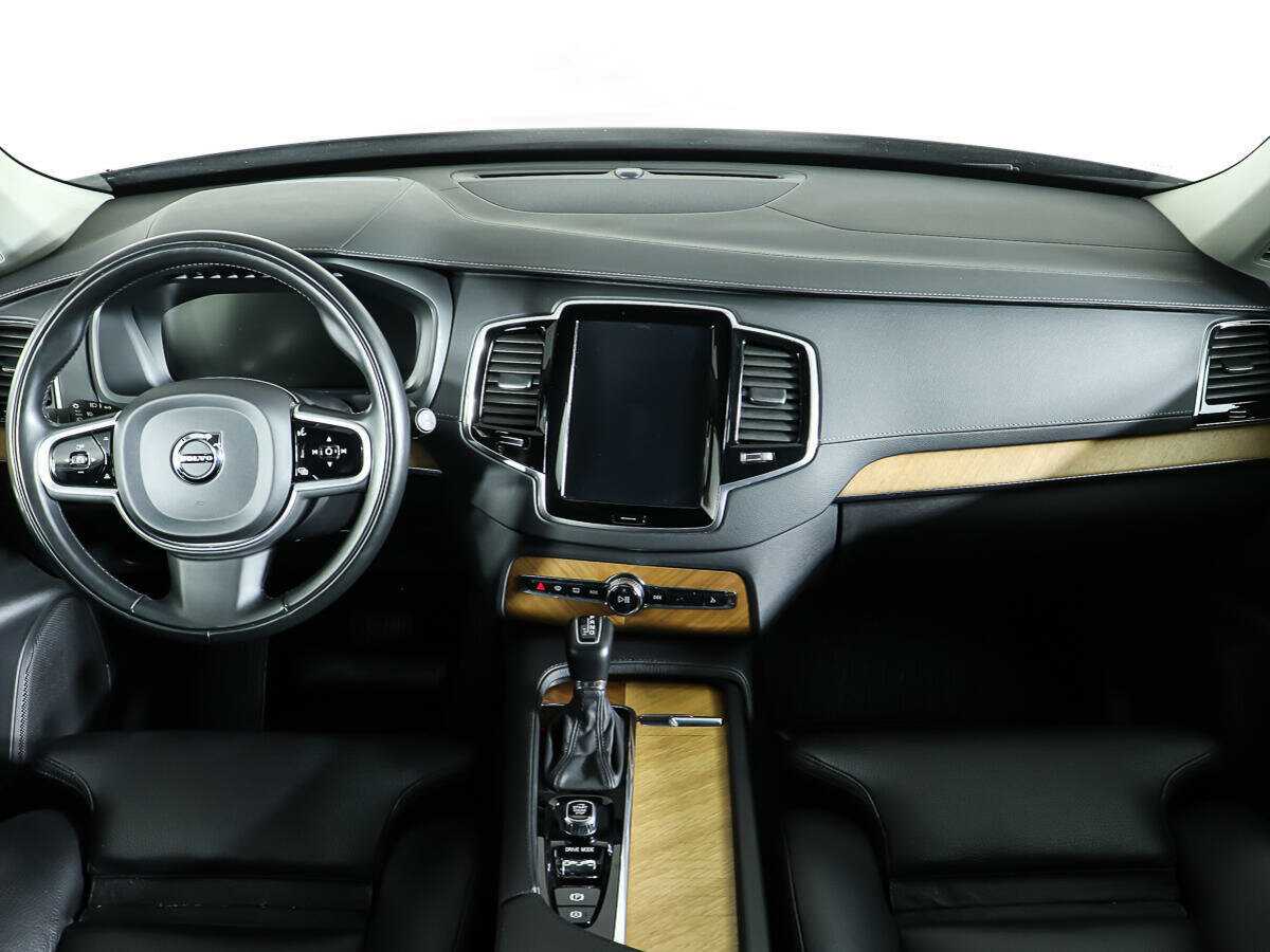 Volvo XC90 2021 года с пробегом. Фото: #9