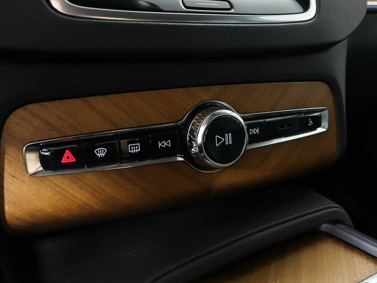 Volvo XC90 2021 года с пробегом. Фото: #16