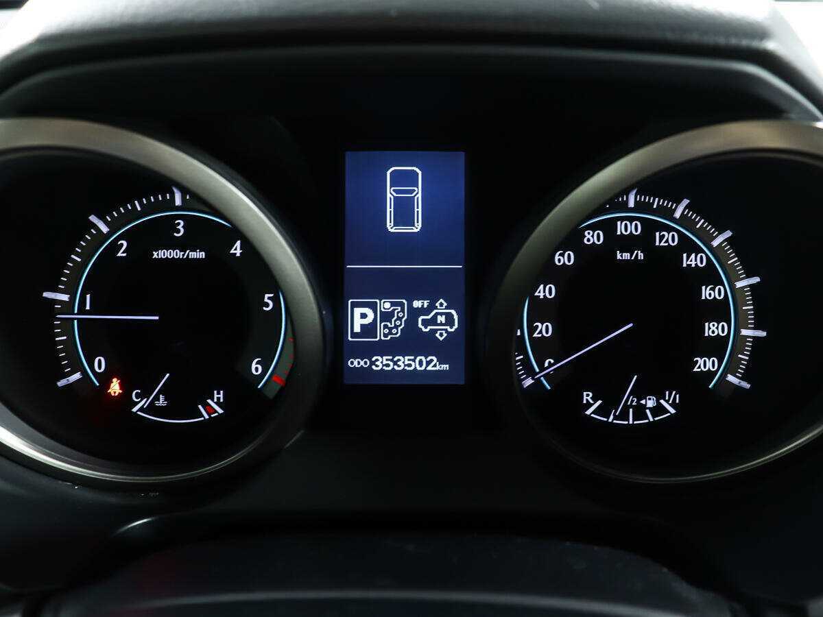 Toyota Land Cruiser Prado 2011 года с пробегом. Фото: #12
