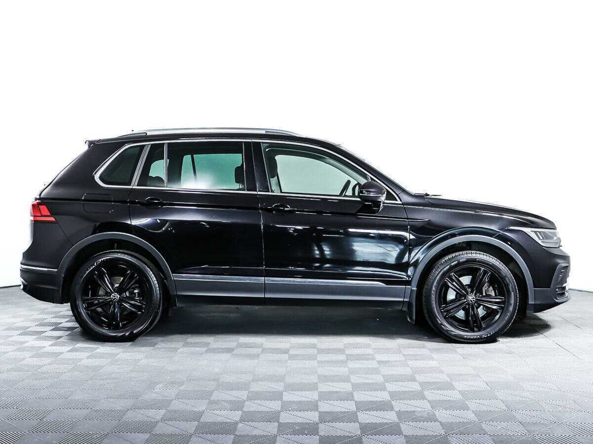 Volkswagen Tiguan 2021 года с пробегом. Фото: #2