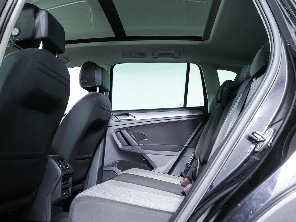 Volkswagen Tiguan 2021 года с пробегом. Фото: #8