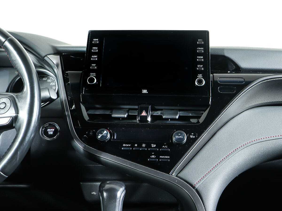 Toyota Camry 2021 года с пробегом. Фото: #9