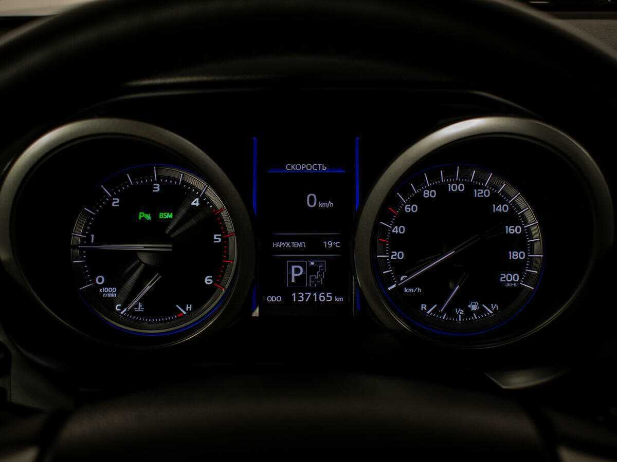 Toyota Land Cruiser Prado 2015 года с пробегом. Фото: #11