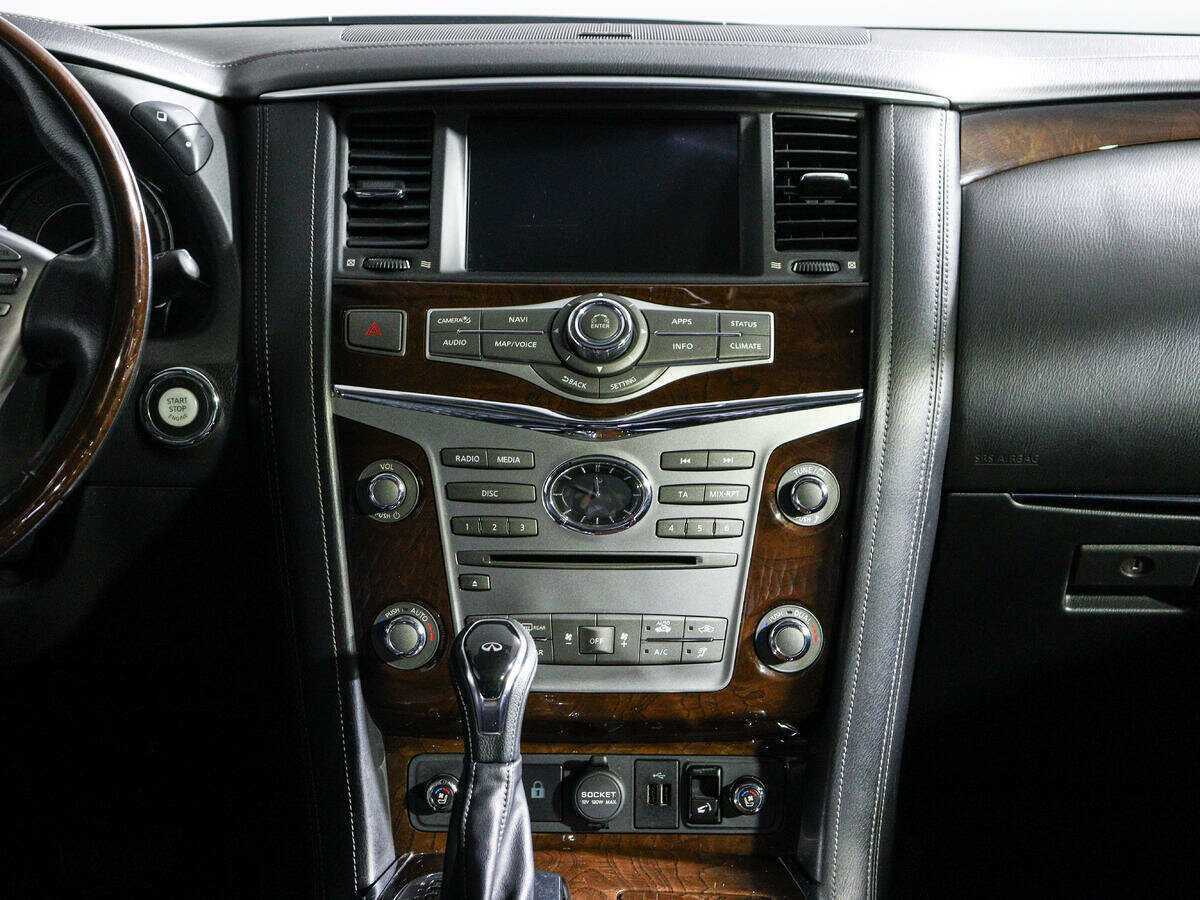 Infiniti QX80 2018 года с пробегом. Фото: #12