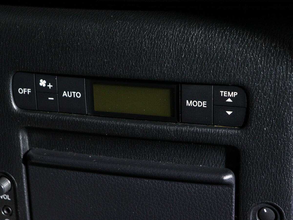 Infiniti QX80 2018 года с пробегом. Фото: #16