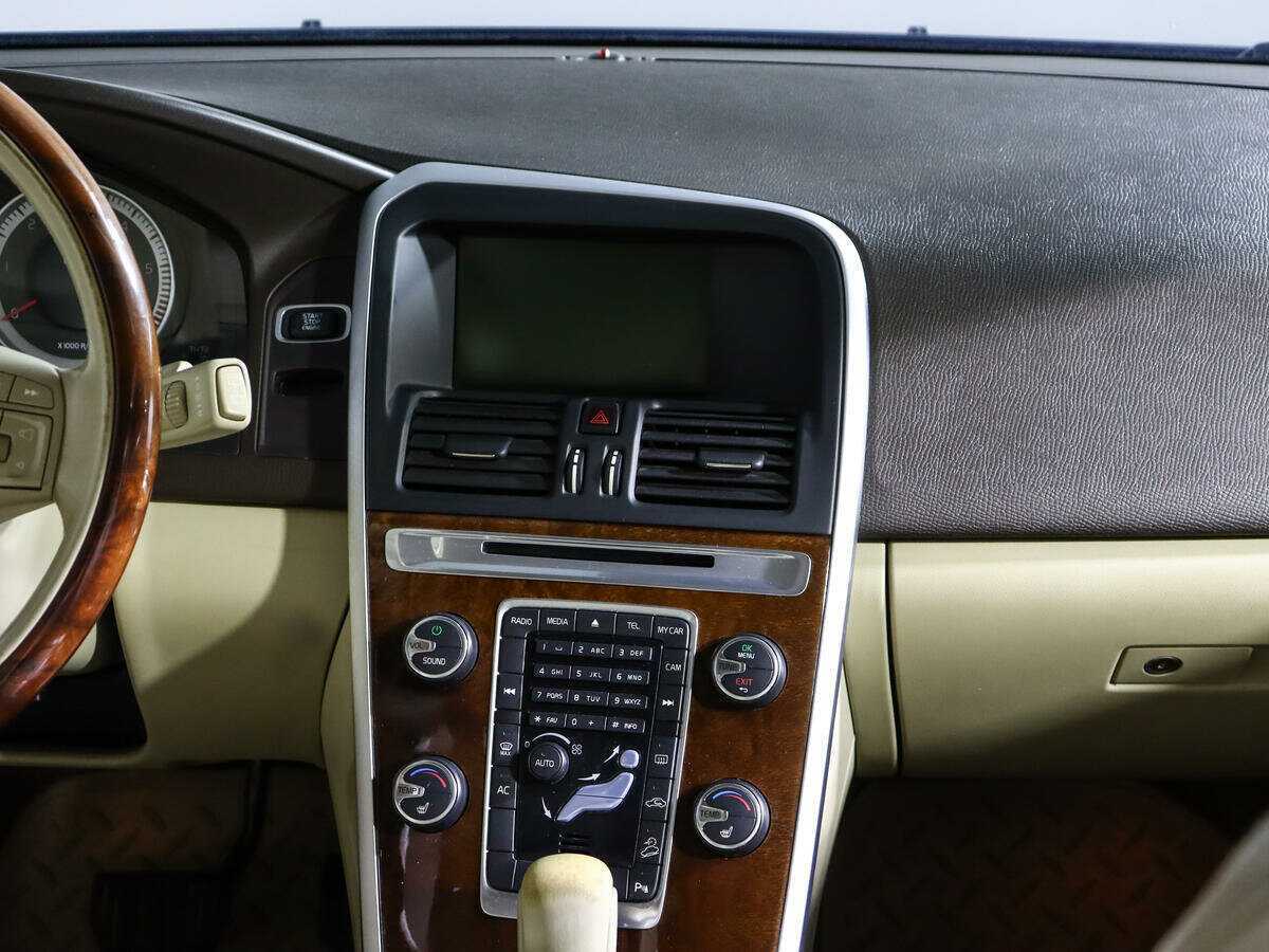 Volvo XC60 2011 года с пробегом. Фото: #12