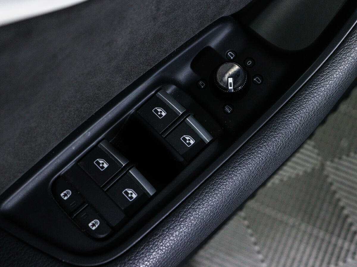 Audi Q8 2019 года с пробегом. Фото: #17