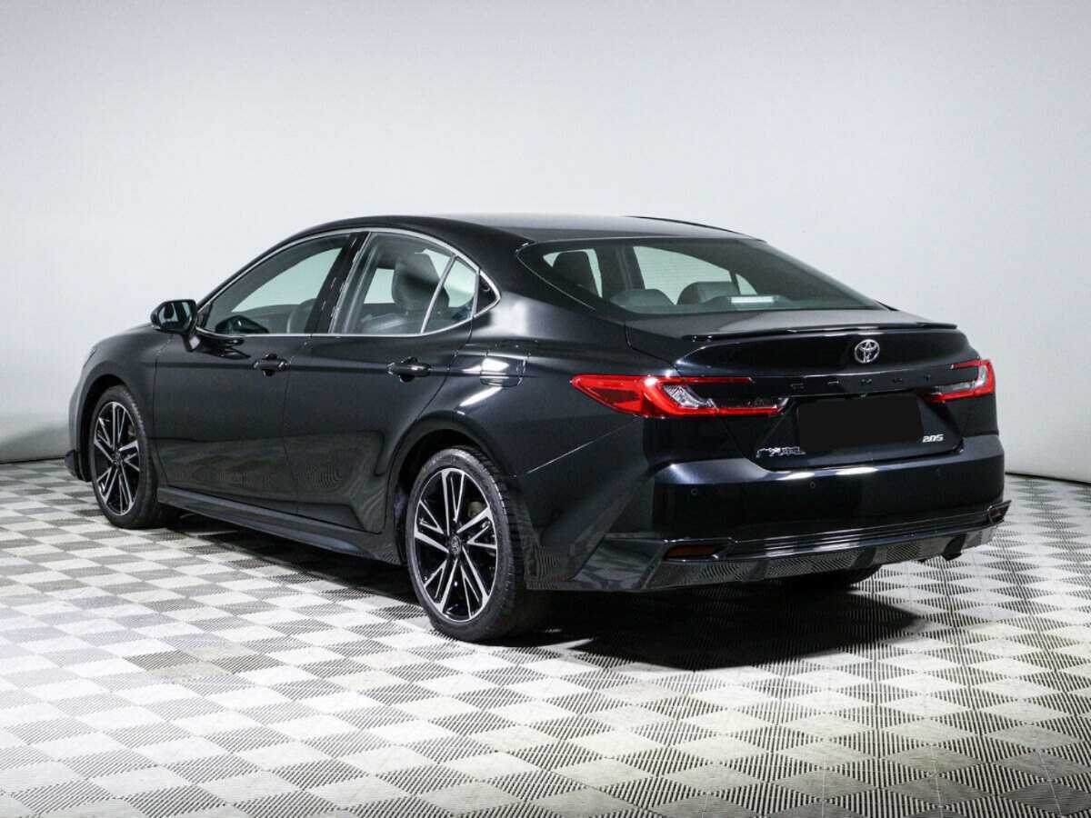 Toyota Camry 2024 года с пробегом. Фото: #6