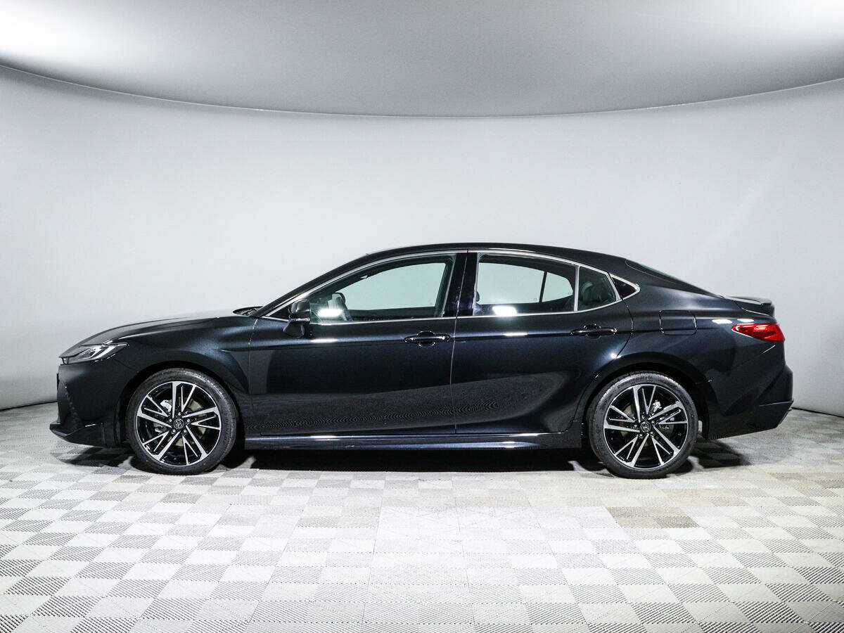 Toyota Camry 2024 года с пробегом. Фото: #7