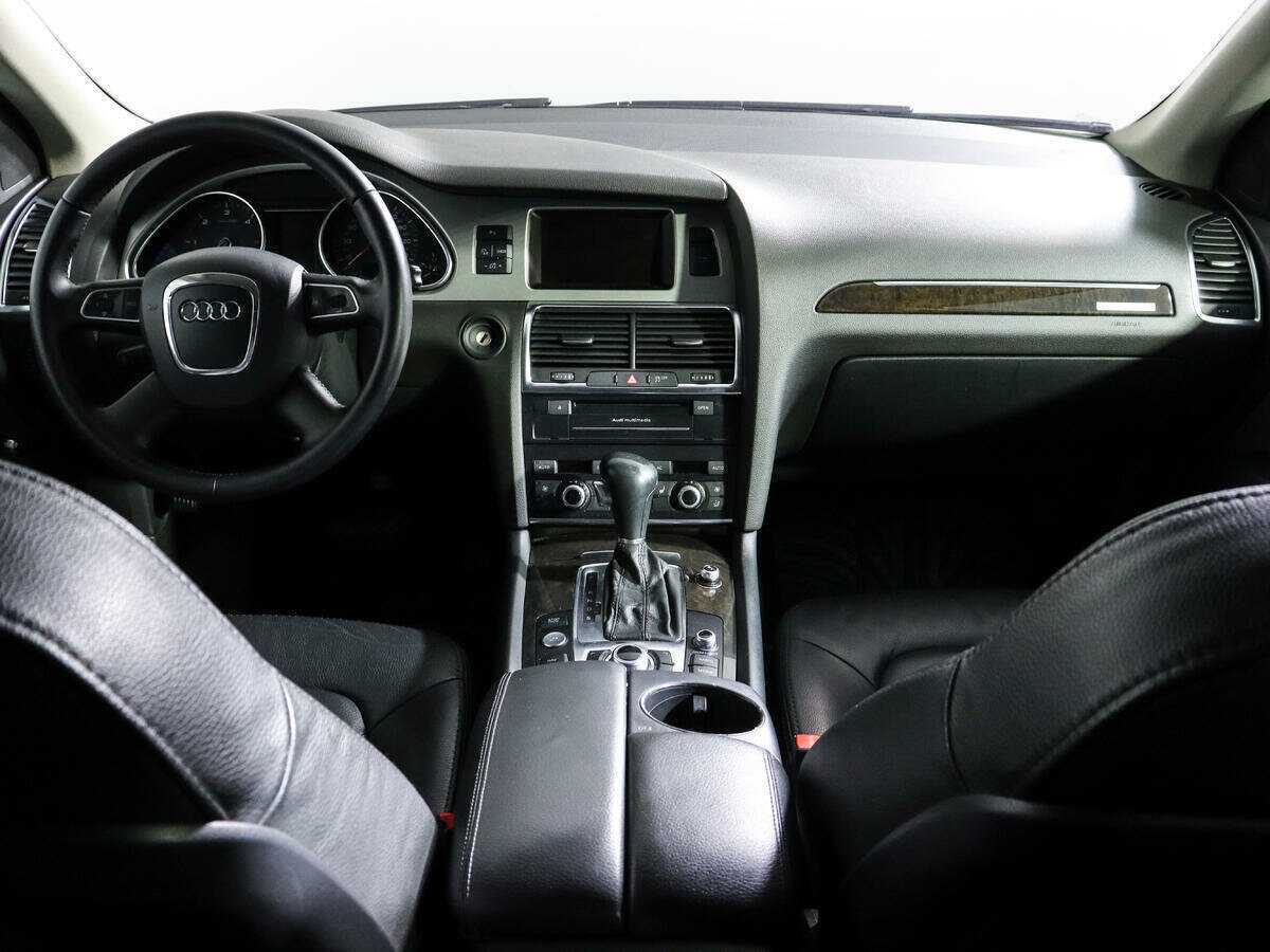 Audi Q7 2010 года с пробегом. Фото: #11