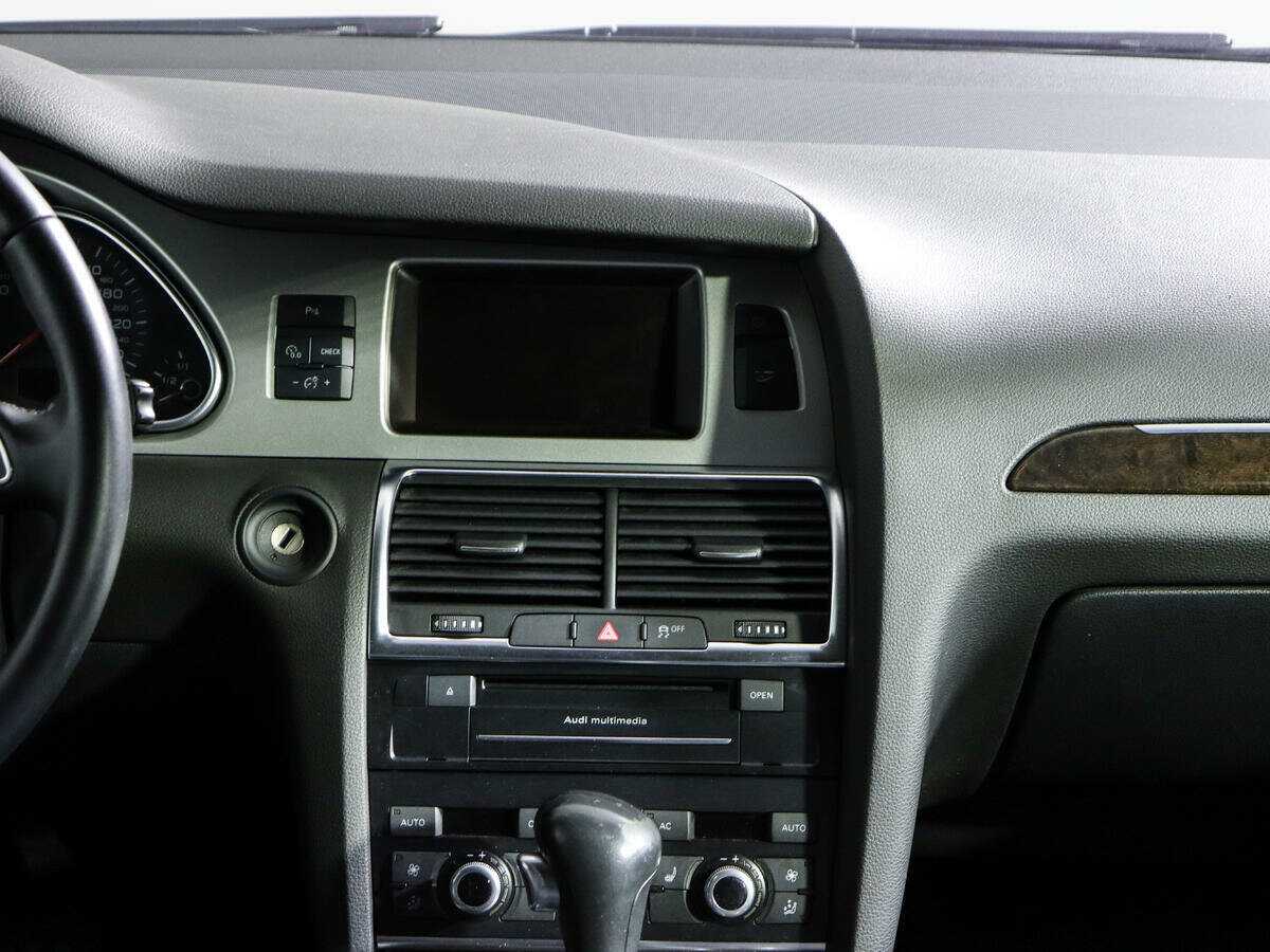 Audi Q7 2010 года с пробегом. Фото: #12