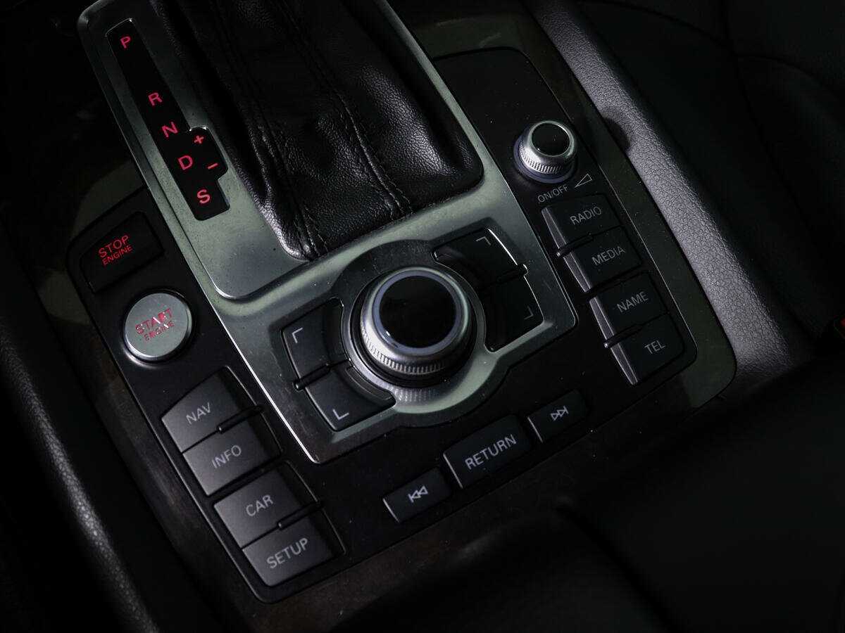 Audi Q7 2010 года с пробегом. Фото: #25