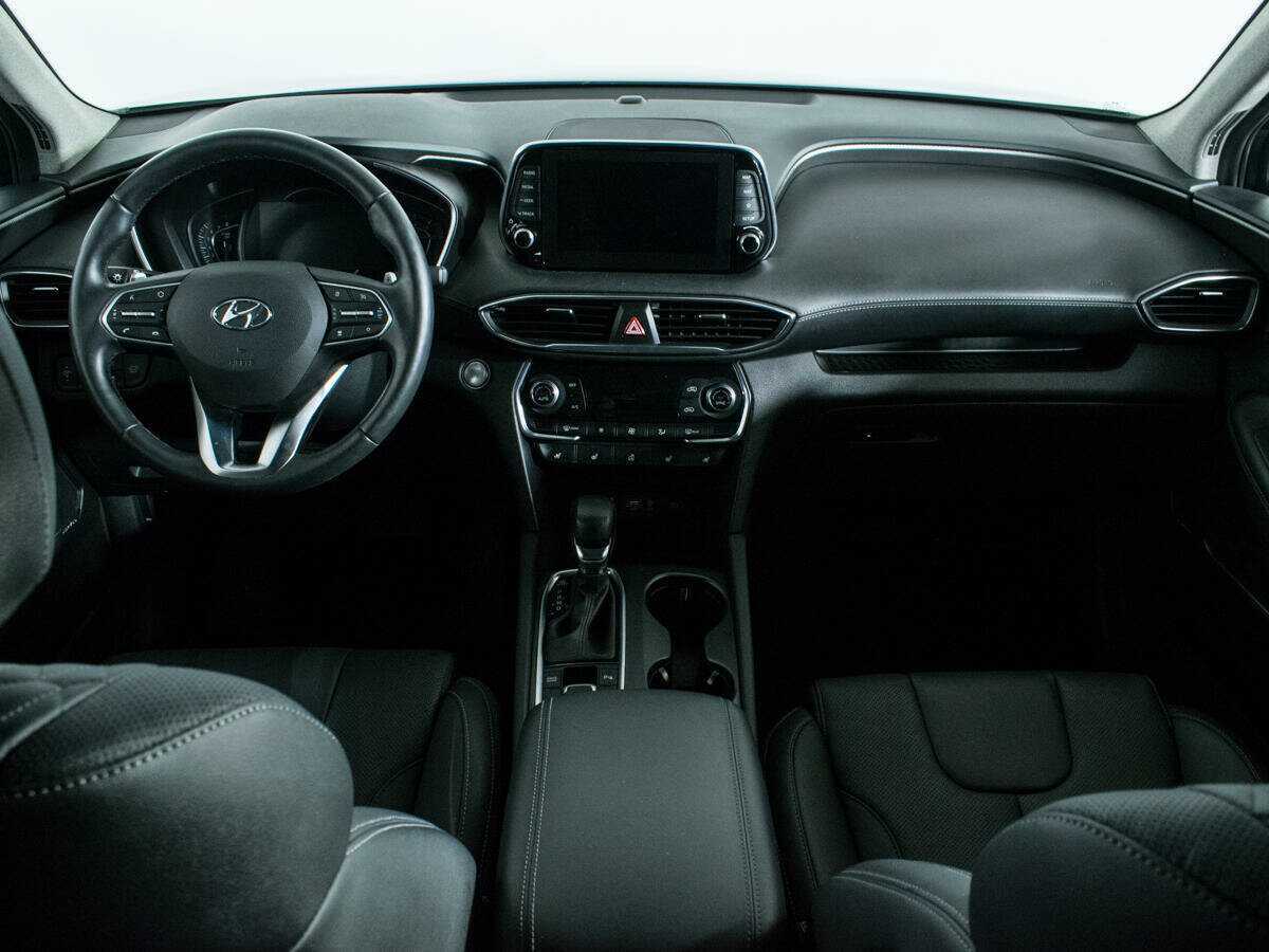 Hyundai Santa Fe 2019 года с пробегом. Фото: #11