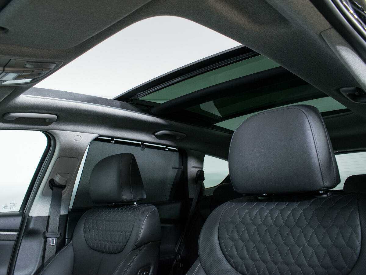 Hyundai Santa Fe 2019 года с пробегом. Фото: #14