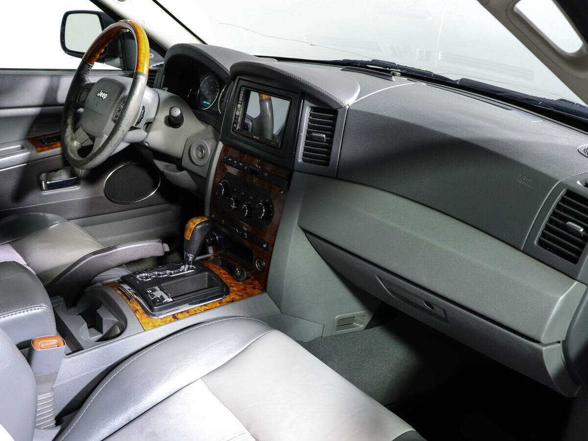 Jeep Grand Cherokee 2007 года с пробегом. Фото: #9