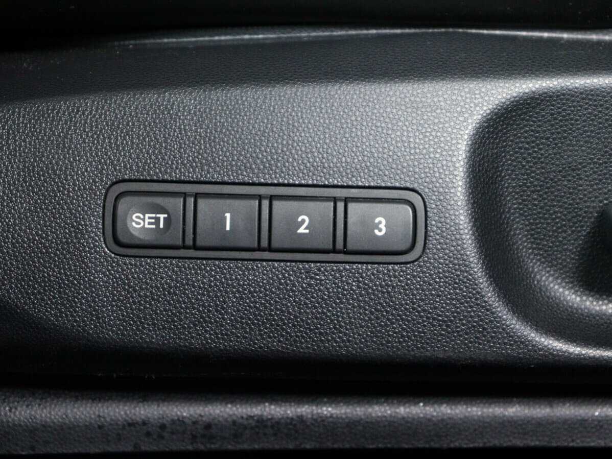 Mazda CX-7 2011 года с пробегом. Фото: #12