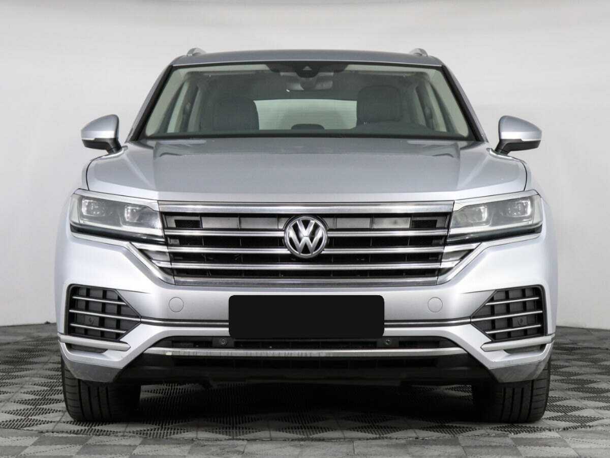 Volkswagen Touareg 2020 года с пробегом. Фото: #1