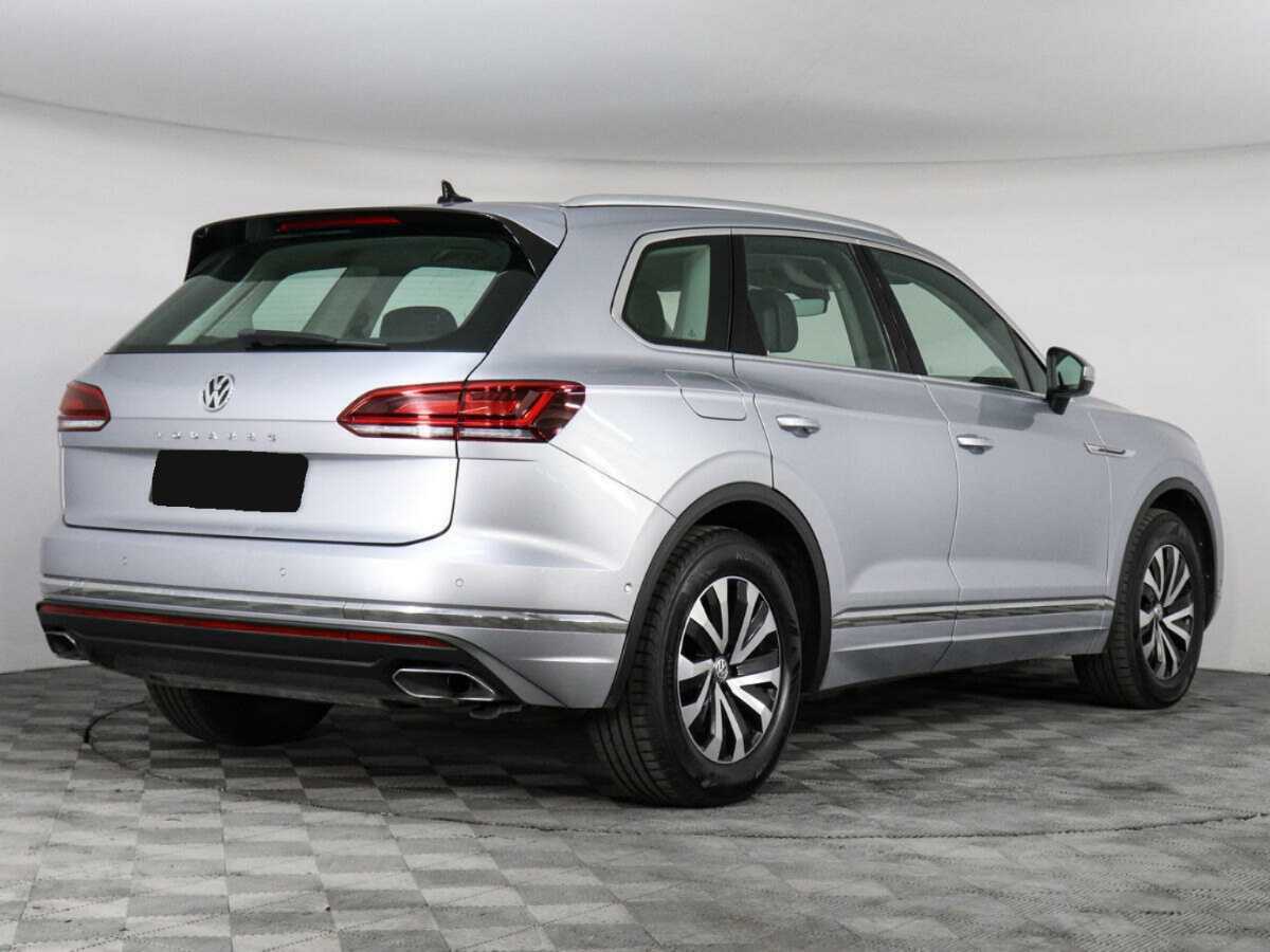 Volkswagen Touareg 2020 года с пробегом. Фото: #4
