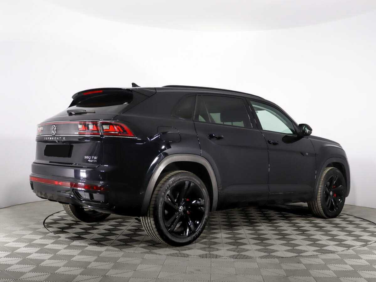 Volkswagen Teramont 2023 года с пробегом. Фото: #4