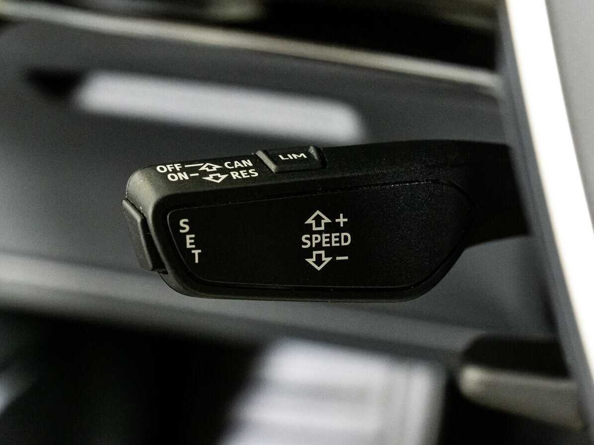 Audi e-tron 2019 года с пробегом. Фото: #13