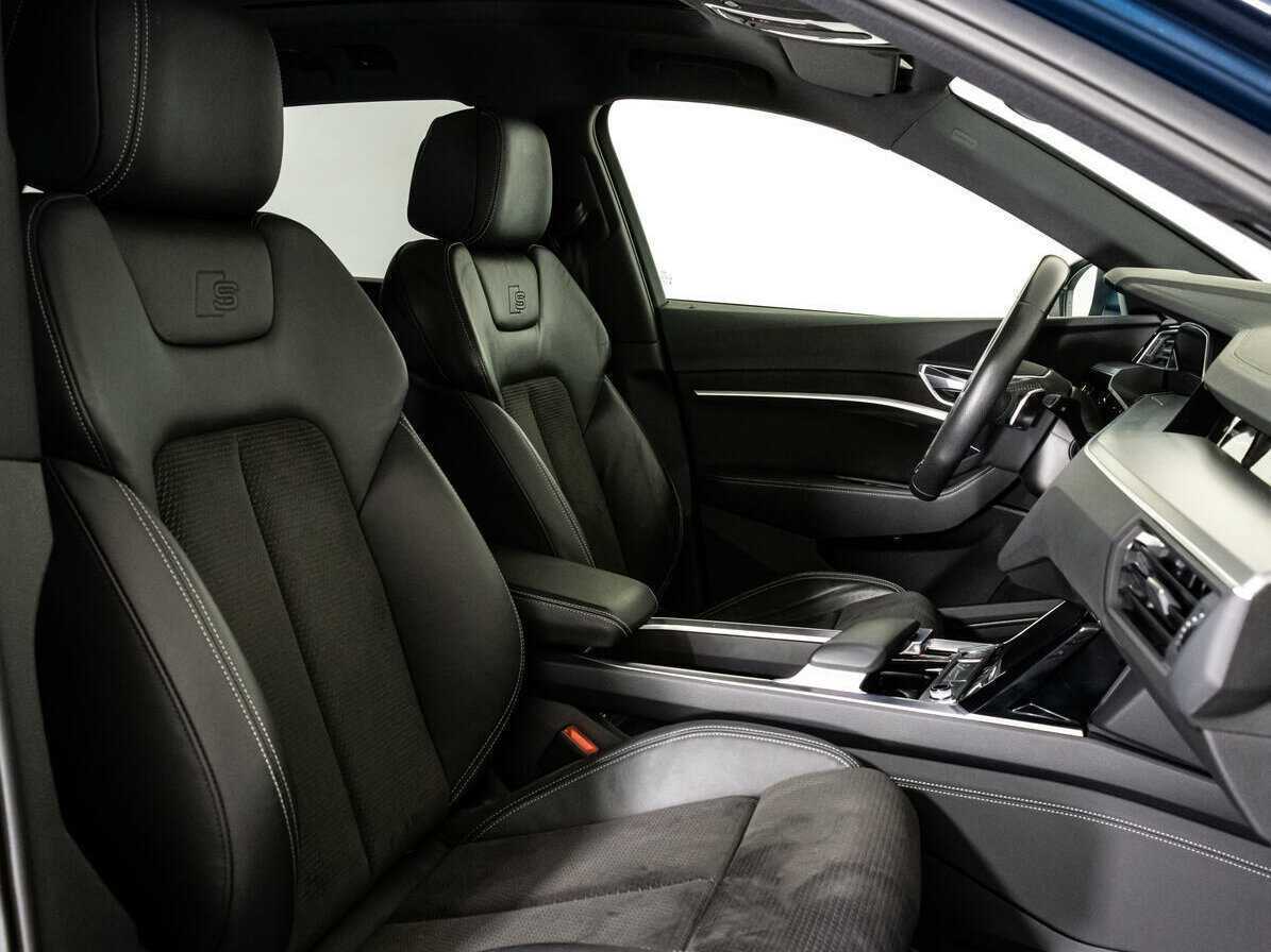 Audi e-tron 2019 года с пробегом. Фото: #17