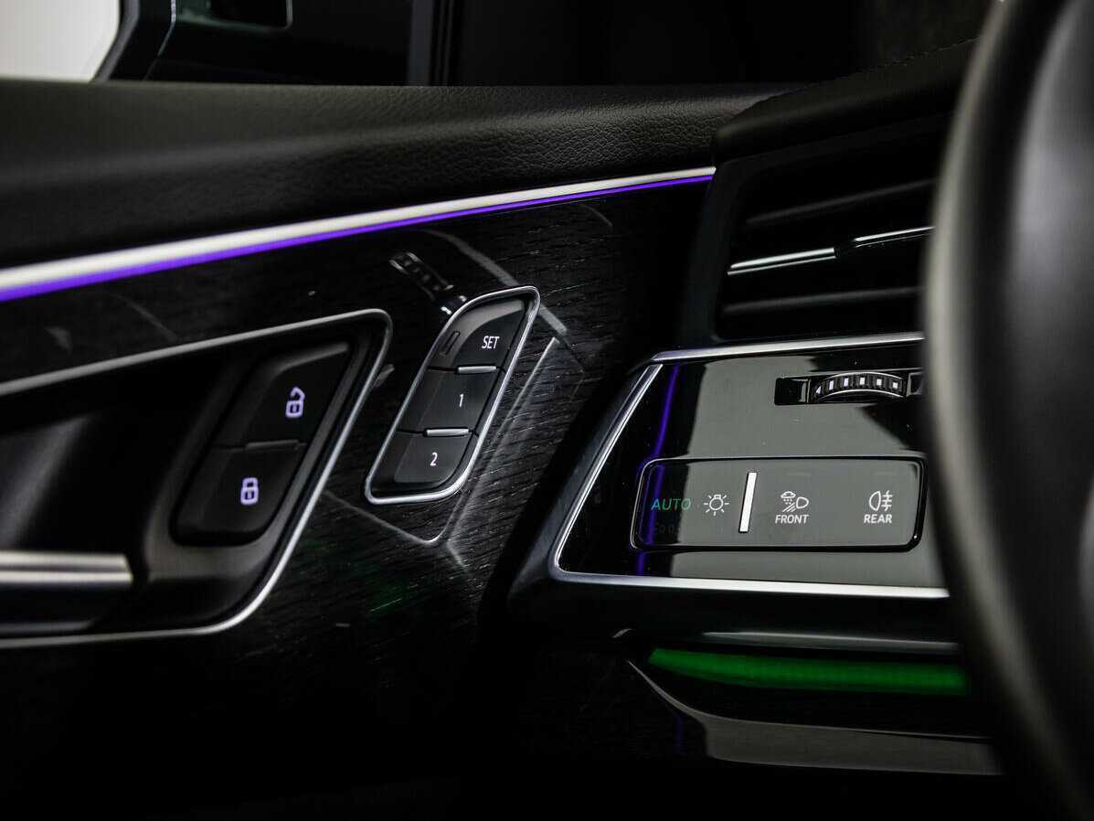 Audi Q8 2019 года с пробегом. Фото: #18