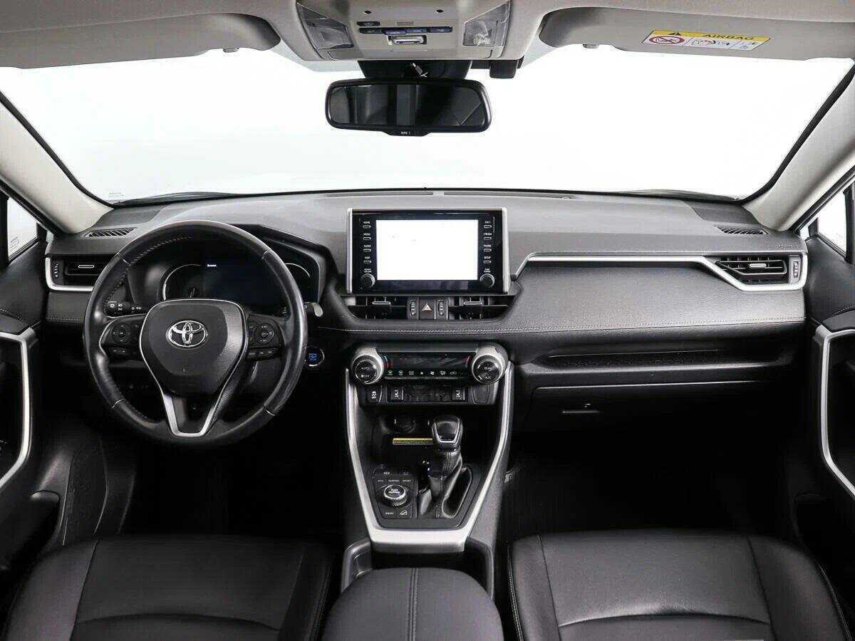 Toyota RAV4 2020 года с пробегом. Фото: #11