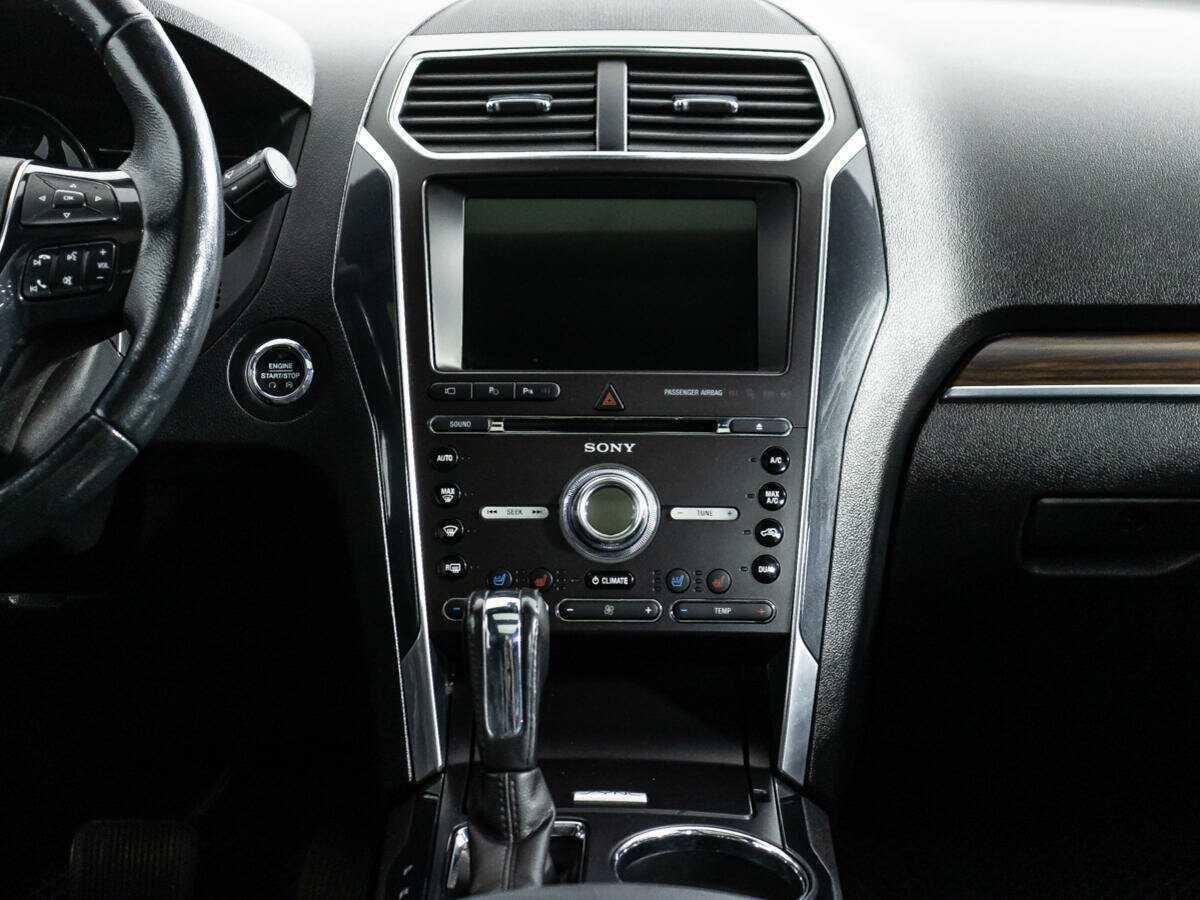 Ford Explorer 2017 года с пробегом. Фото: #13