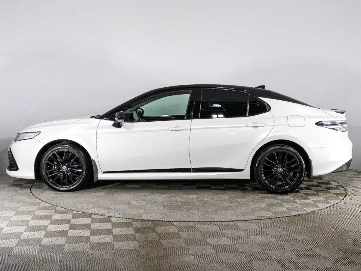 Toyota Camry 2021 года с пробегом. Фото: #7