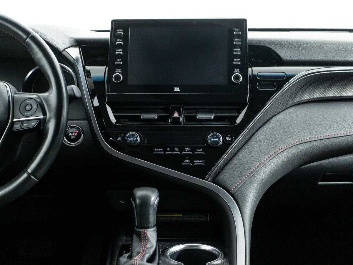 Toyota Camry 2021 года с пробегом. Фото: #13