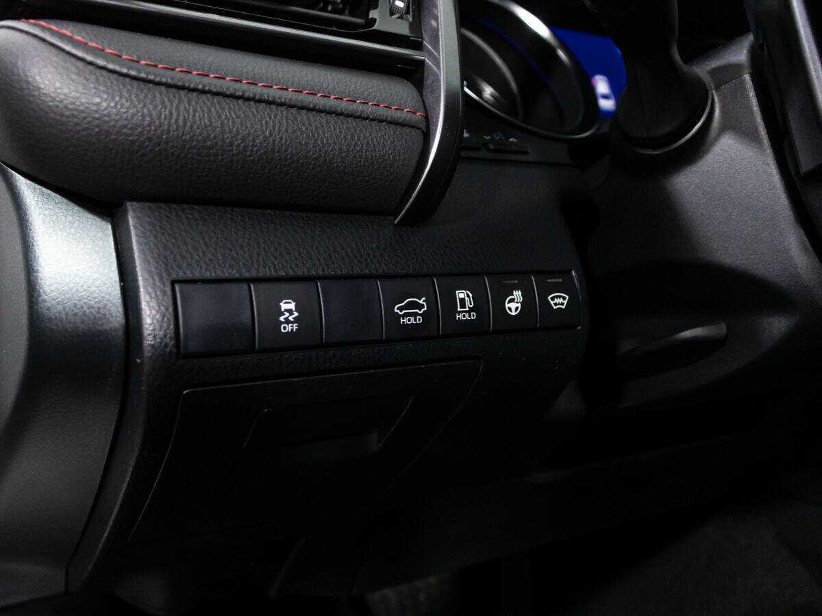 Toyota Camry 2021 года с пробегом. Фото: #20