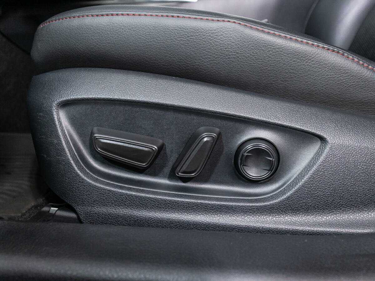 Toyota Camry 2021 года с пробегом. Фото: #24