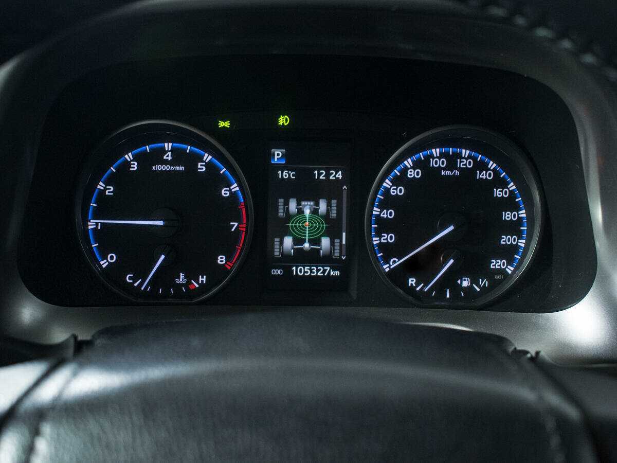 Toyota RAV4 2019 года с пробегом. Фото: #10