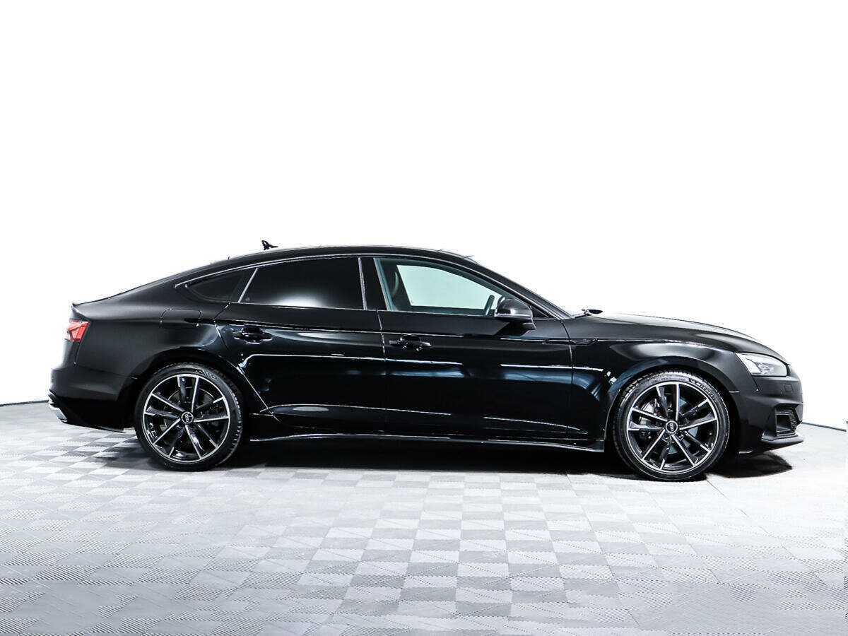 Audi A5 2020 года с пробегом. Фото: #2