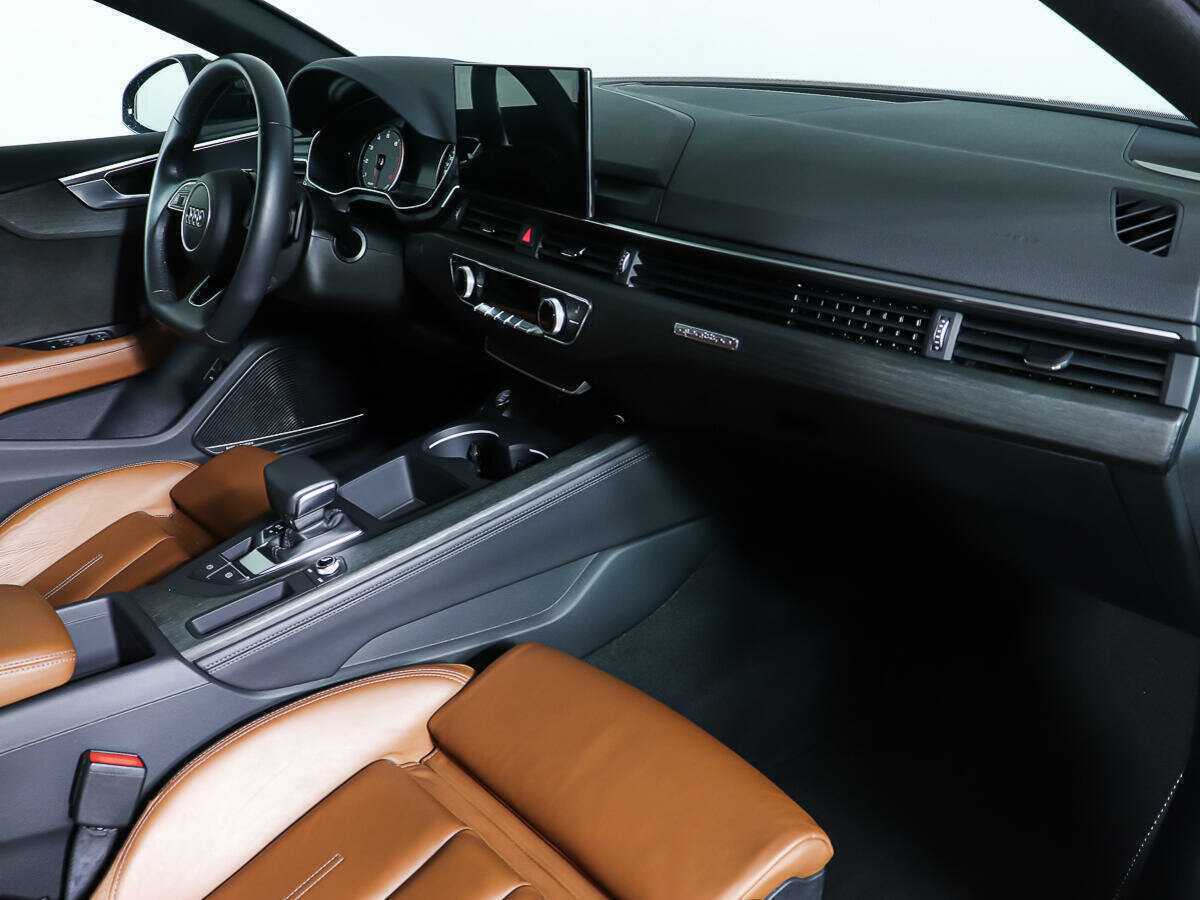 Audi A5 2020 года с пробегом. Фото: #7