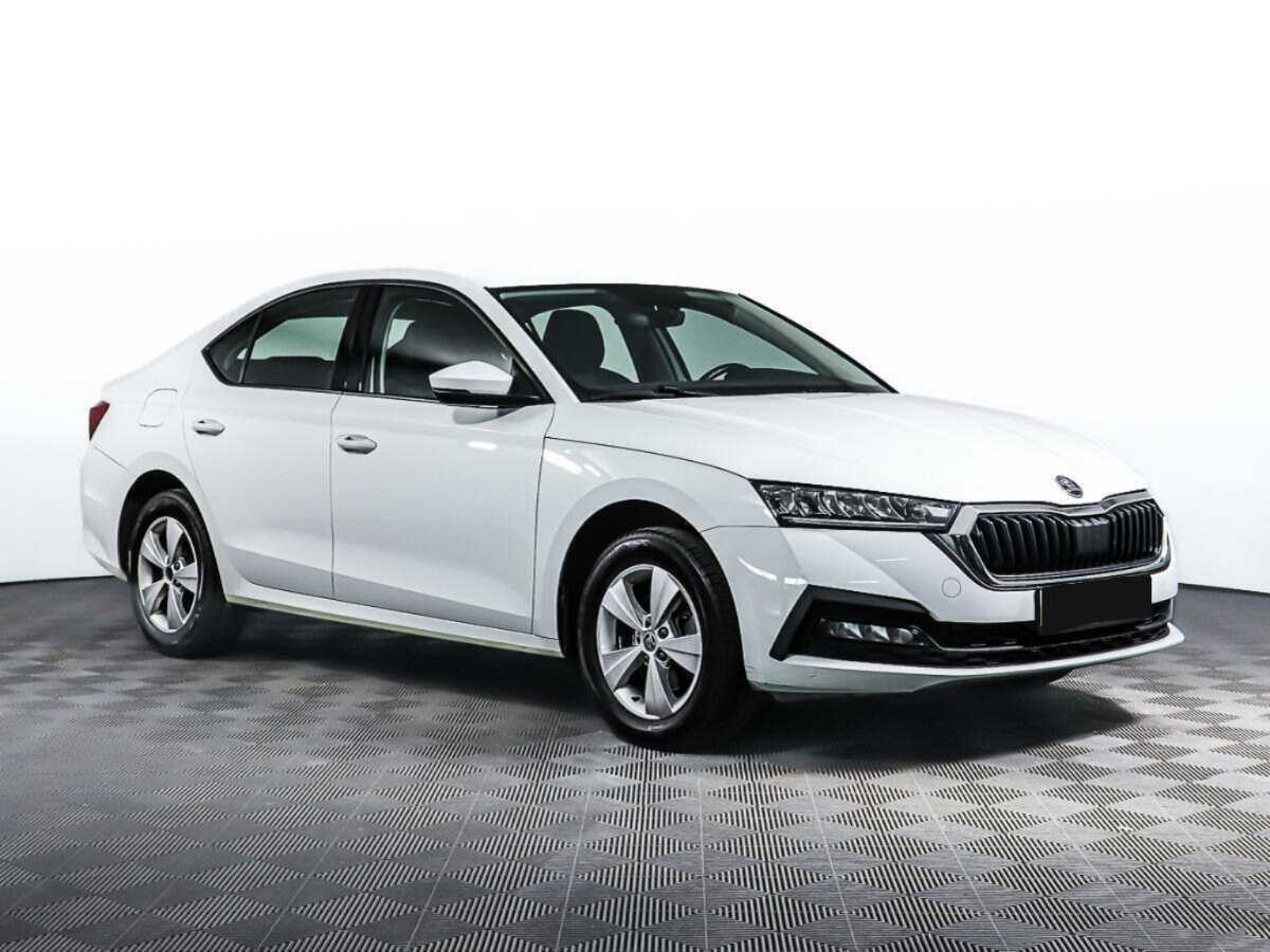 Skoda Octavia 2021 года с пробегом. Фото: #2