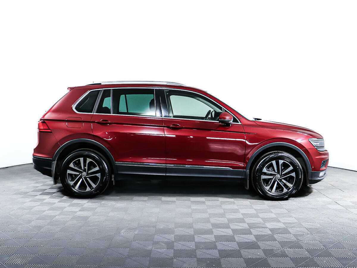 Volkswagen Tiguan 2019 года с пробегом. Фото: #2