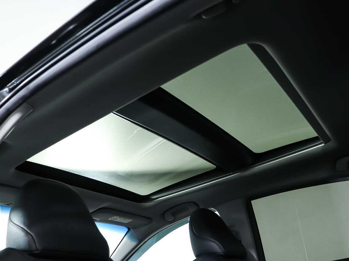 Toyota Camry 2022 года с пробегом. Фото: #14