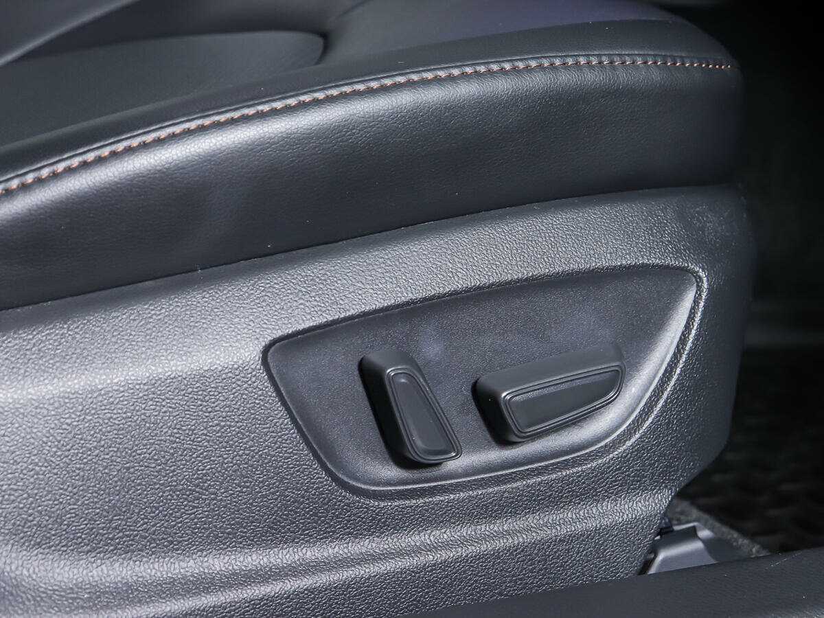 Toyota Camry 2022 года с пробегом. Фото: #15