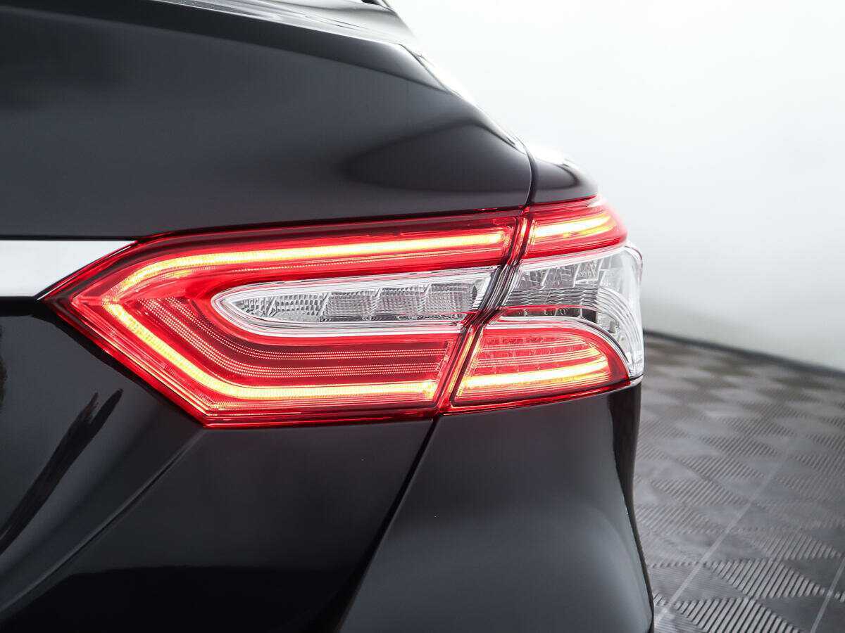 Toyota Camry 2022 года с пробегом. Фото: #22