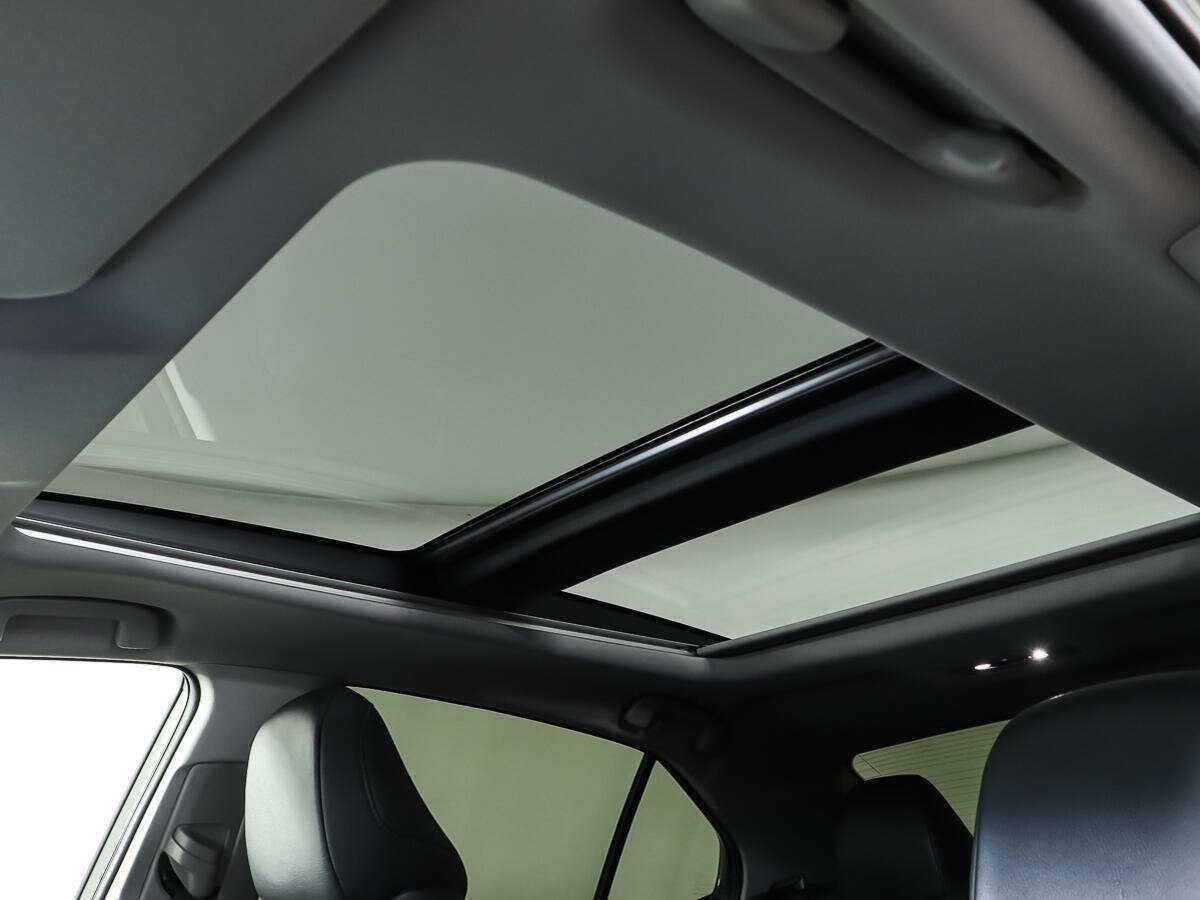 Toyota Camry 2022 года с пробегом. Фото: #15