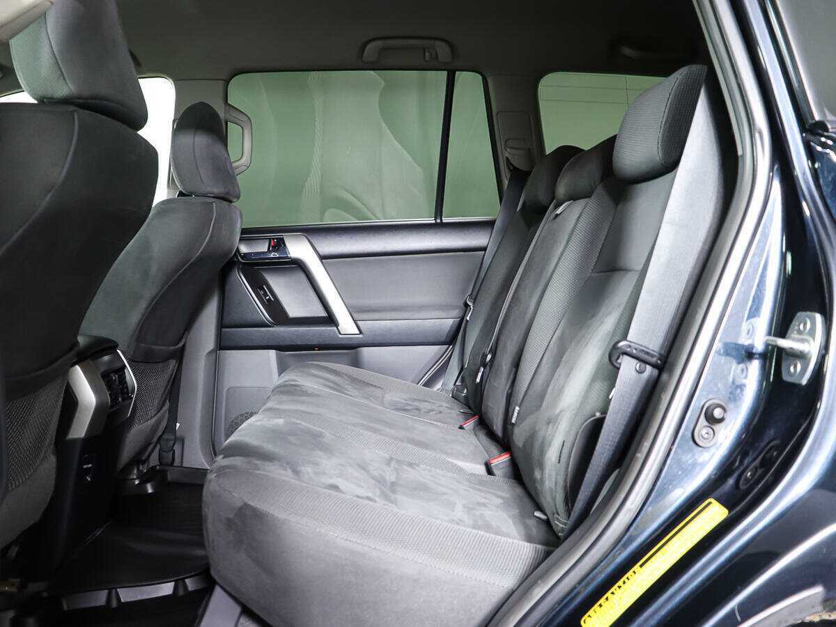 Toyota Land Cruiser Prado 2011 года с пробегом. Фото: #8