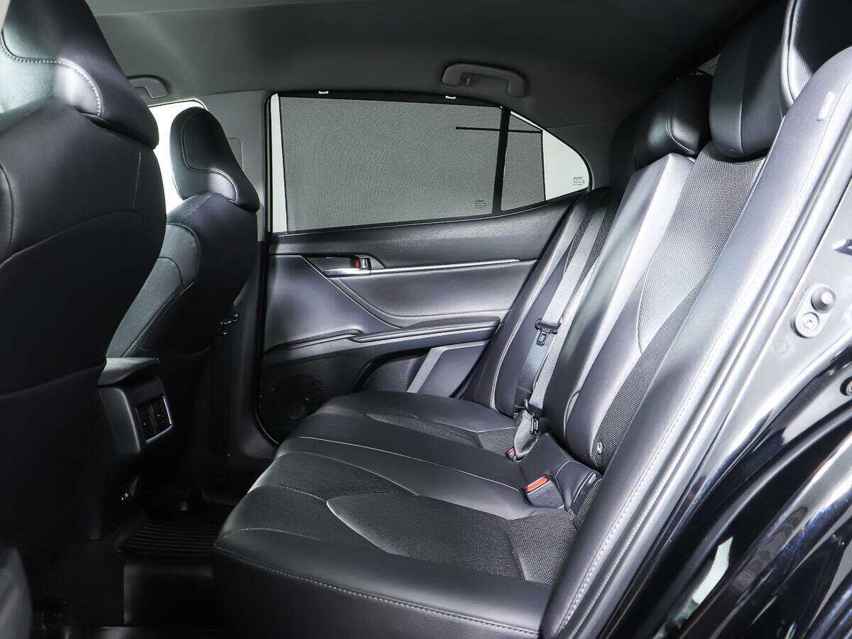 Toyota Camry 2021 года с пробегом. Фото: #8