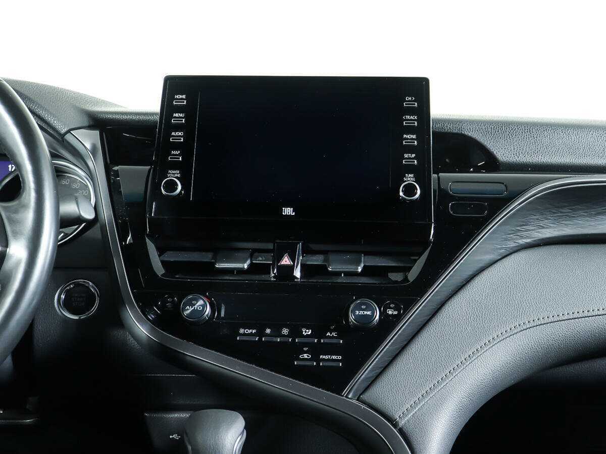 Toyota Camry 2021 года с пробегом. Фото: #10