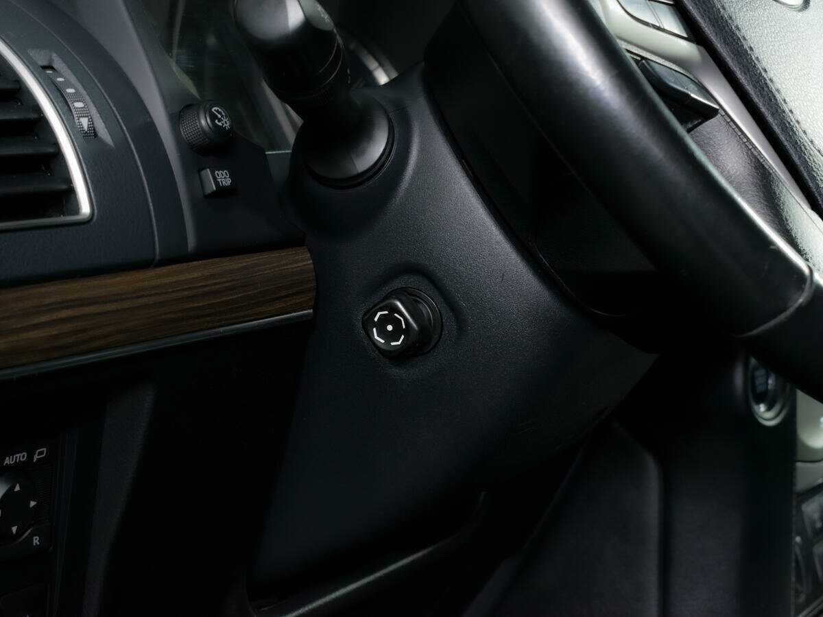 Toyota Land Cruiser Prado 2018 года с пробегом. Фото: #16