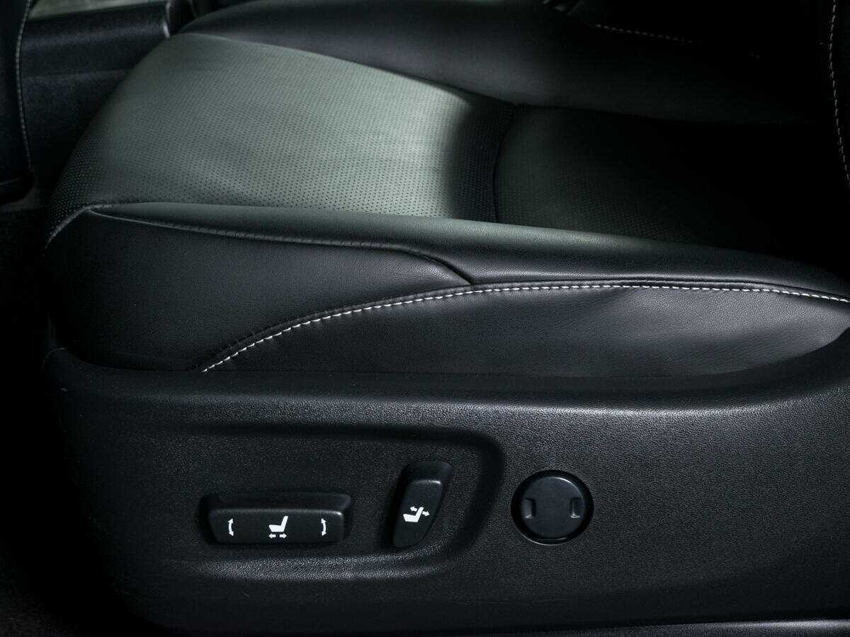 Toyota Land Cruiser Prado 2018 года с пробегом. Фото: #20